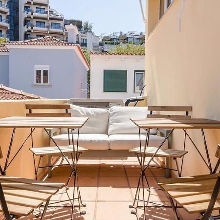 Cozy Coastal Getaway 3Br Apartment In Estoril Exterior foto
